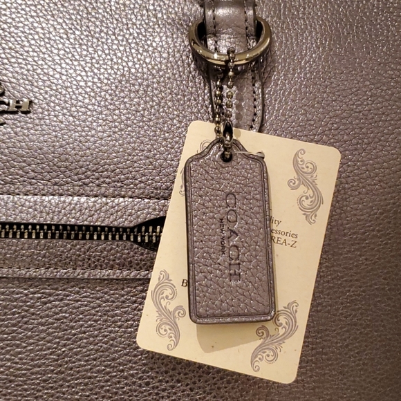 SOLD! Coach Taylor Tote in Metallic Pebble Leather - Picture 9 of 11
